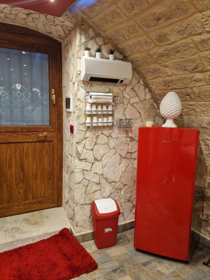 Luxury Borgo Antico Apartment Bari Exterior photo