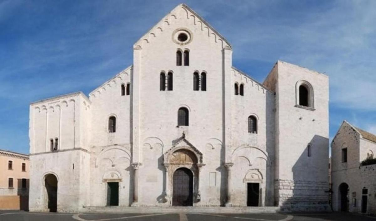 Luxury Borgo Antico Apartment Bari Exterior photo